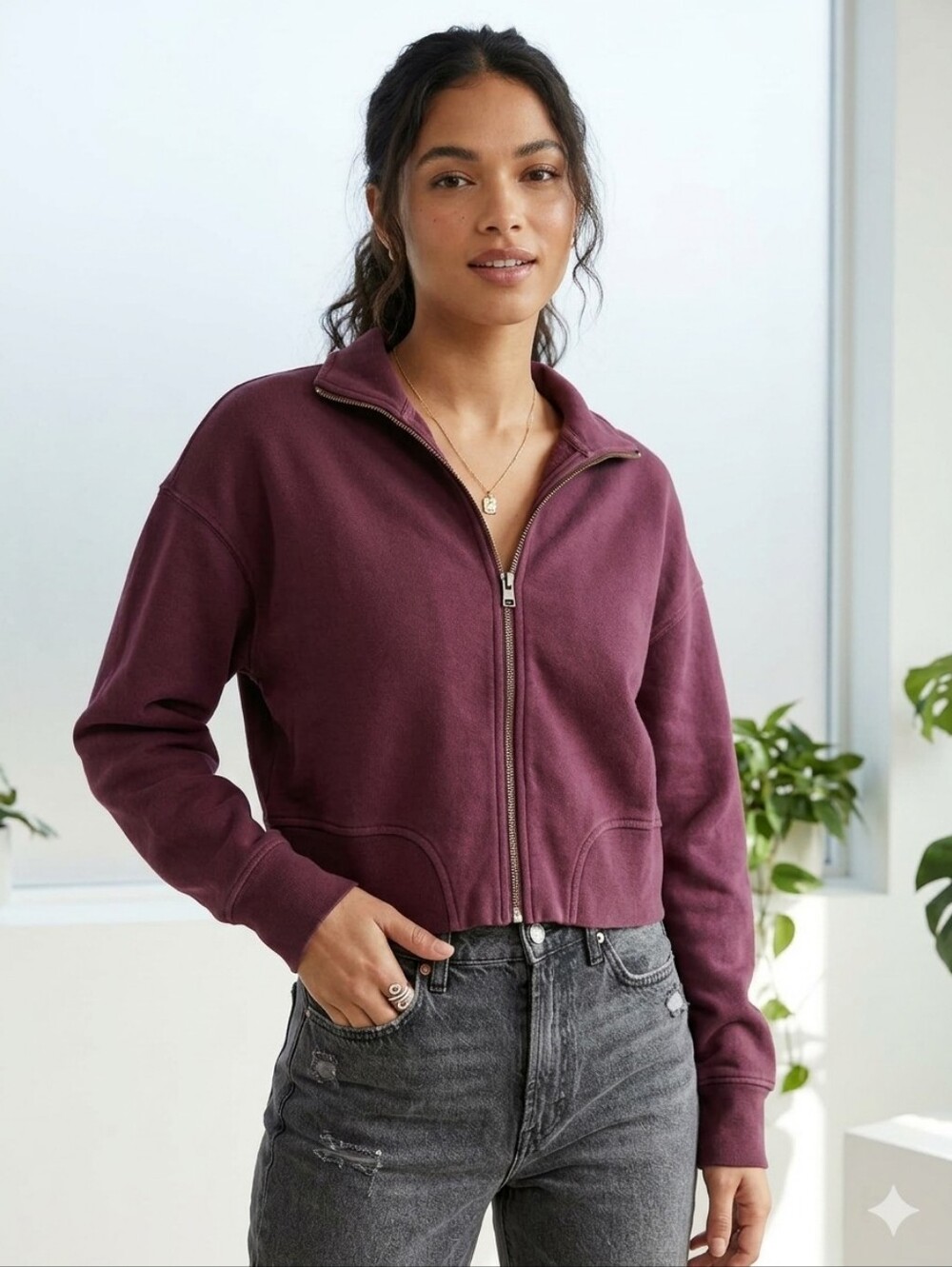 ✨ Aritzia Wilfred Free "Rousseau" Cropped Full Zip Sweatshirt ✨
